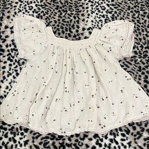 Maker and Merchant White Floral Top Girls 8 (M)